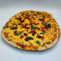 PIZZA DE JAMÓN SERRANO
