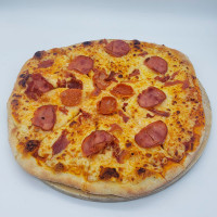 PIZZA DE CARNES FRIAS